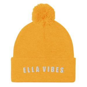 ELLA VIBES POM-POM BEANIE